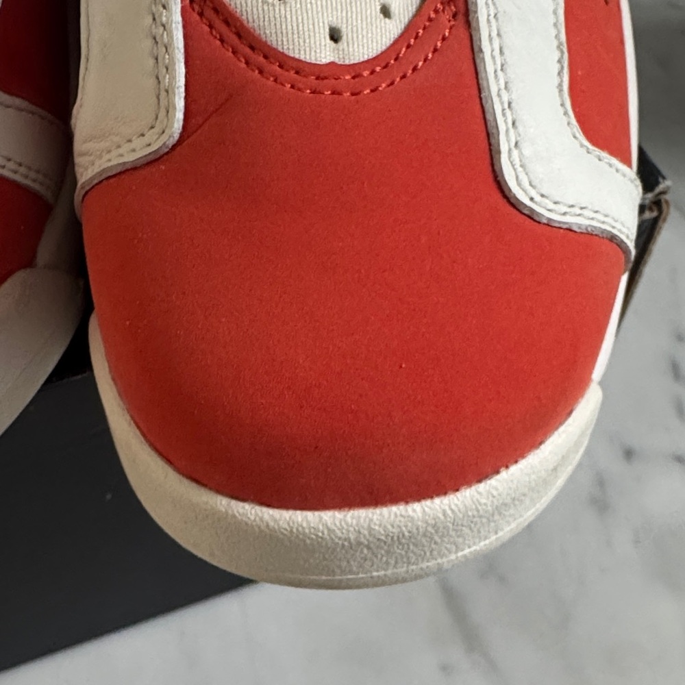 Air Jordan 6 Retro BG Kids Sneakers - Orange and White 7Y - Picture 10 of 13